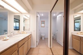 Polo Beach Club Vacation Rentals - APlus Resorts