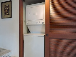 Polo Beach Club Vacation Rentals - APlus Resorts