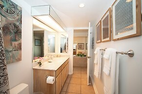 Polo Beach Club Vacation Rentals - APlus Resorts