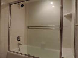 Polo Beach Club Vacation Rentals - APlus Resorts