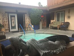 Sea Mountain Inn Nude Resort and Spa - Adults Only