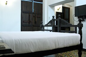 Waterfront Granary A Museum Hotel