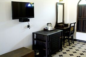 Waterfront Granary A Museum Hotel