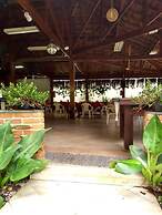 Rc Sol de Boiçucanga Suites