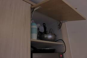 Tower Hill Studio Appartment