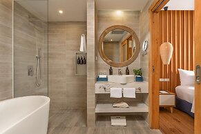 Vias Hotel Vung Tau - Transportation Included