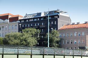 Vienna Westside Apartments