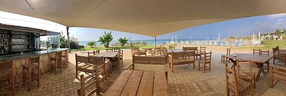 Damour Country Club