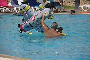 Damour Country Club