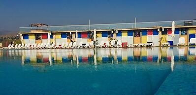 Damour Country Club