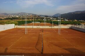 Damour Country Club