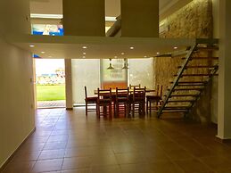 Damour Country Club