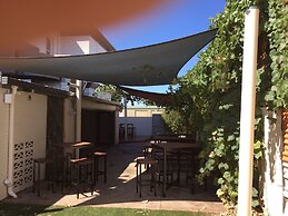 Finley Country Club Hotel Motel