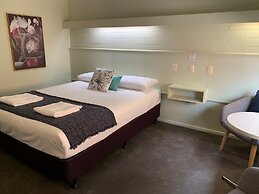 Finley Country Club Hotel Motel