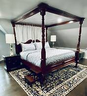 1000 Islands B&B – The Bulloch House