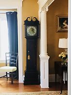 1000 Islands B&B – The Bulloch House