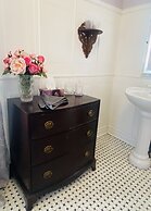 1000 Islands B&B – The Bulloch House