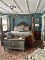 1000 Islands B&B – The Bulloch House