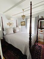 1000 Islands B&B – The Bulloch House