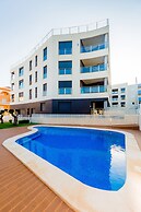 White sands of Pinada Beach 3