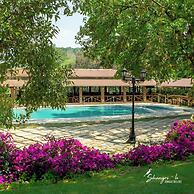 Shangri La Jungle Resort