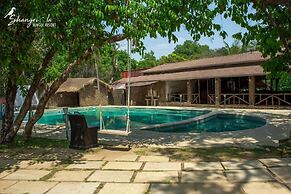 Shangri La Jungle Resort