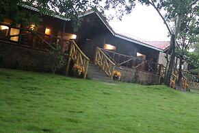 Shangri La Jungle Resort