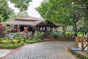 Shangri La Jungle Resort