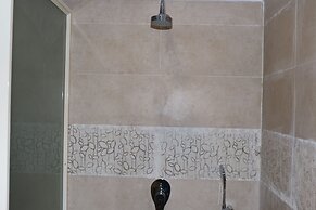 Shangri La Jungle Resort