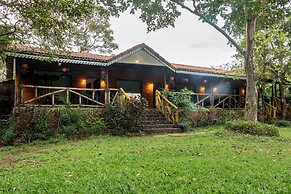 Shangri La Jungle Resort