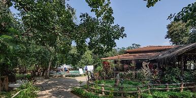 Shangri La Jungle Resort