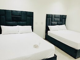 Airport Royal Guest House