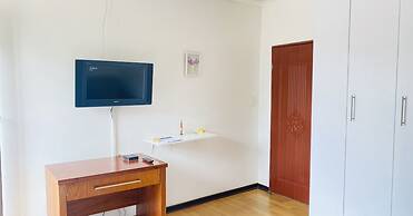 Airport Royal Guest House