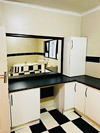 Airport Royal Guest House