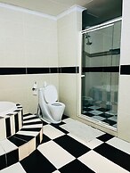 Airport Royal Guest House