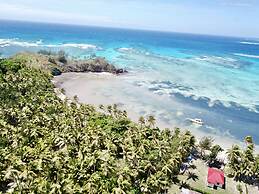 Safe Landing Eco Lodge