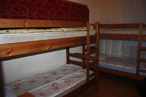 Best For Travelers - Hostel