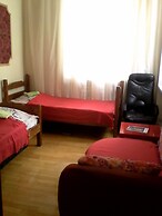 Best For Travelers - Hostel