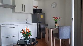 Oasis Regency at Acqua Livingstone near Rockwell