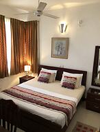 Hedges Court Residencies Town Hall-2 Room 3 Bed Apartment