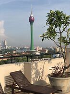 Hedges Court Residencies Town Hall-2 Room 3 Bed Apartment