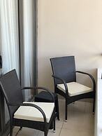 Hedges Court Residencies Town Hall-2 Room 3 Bed Apartment