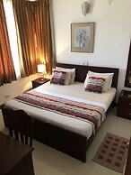 Hedges Court Residencies Town Hall-2 Room 3 Bed Apartment