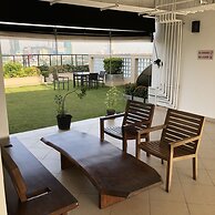 Hedges Court Residencies Town Hall-2 Room 3 Bed Apartment