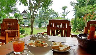 Baan Nam Pen Resort