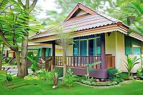 Baan Nam Pen Resort