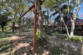 Baan Nam Pen Resort