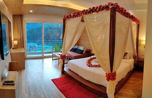 The Orchard Greens Resort - A Centrally Heated Property
