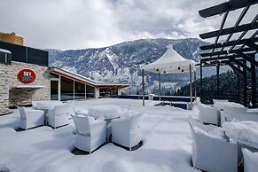 The Orchard Greens Resort - A Centrally Heated Property