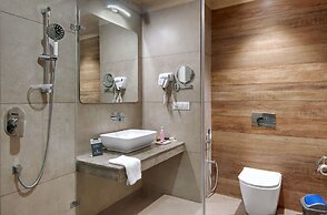 The Orchard Greens Resort - A Centrally Heated Property